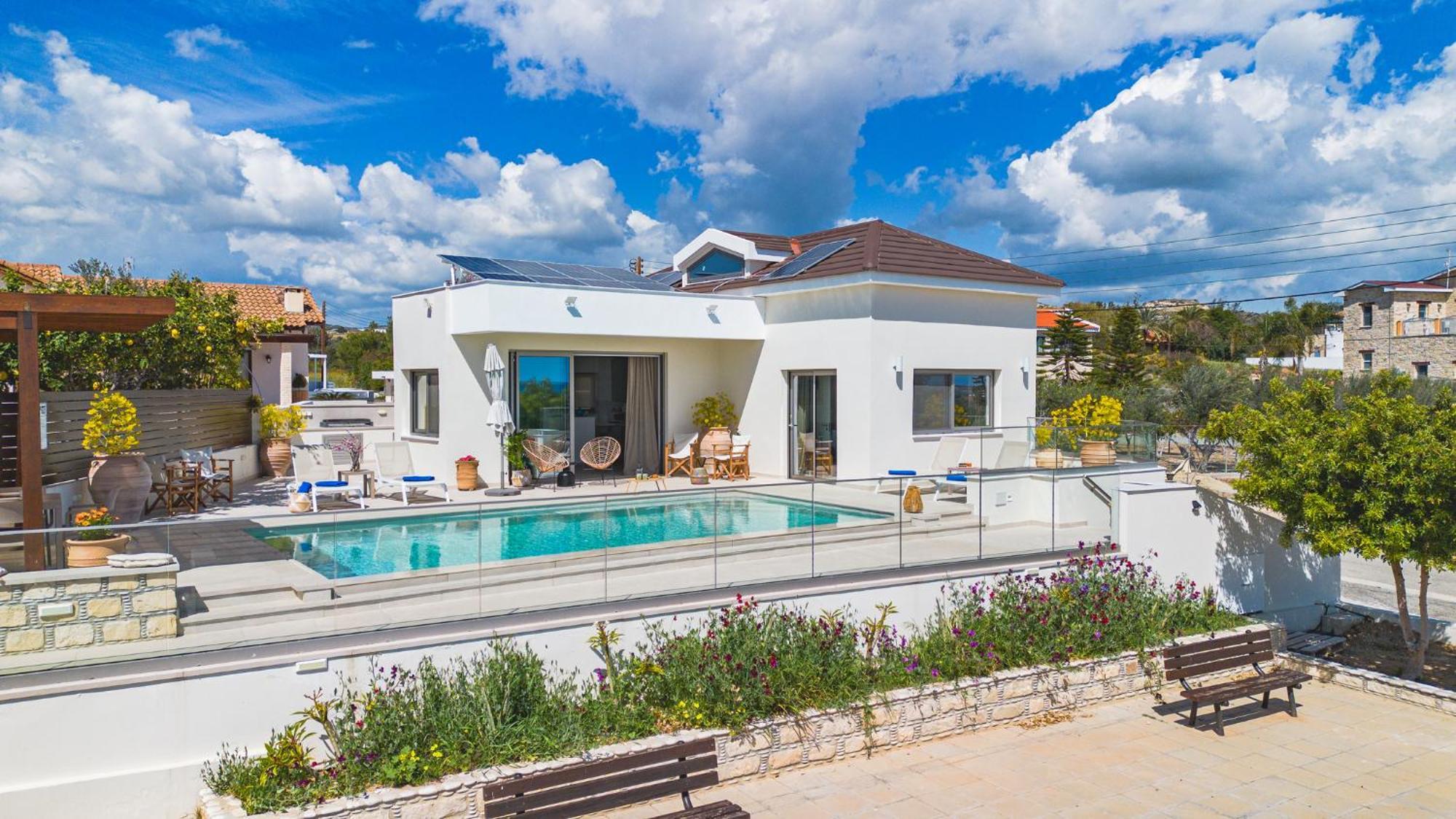 Villa Pacy Agios Theodoros Exterior photo